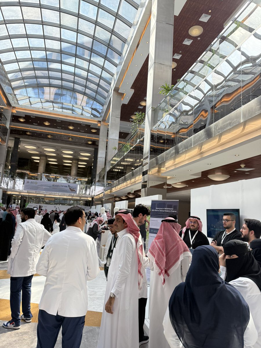 We were honored to take part in "The Future of Rehabilitation Conference"  at KSAU, where we introduced the Saudi Board MSK Residency Program, emphasizing the role of innovation and technology in advancing MSK physiotherapy. 

NGH, Riyadh team #saudiboard