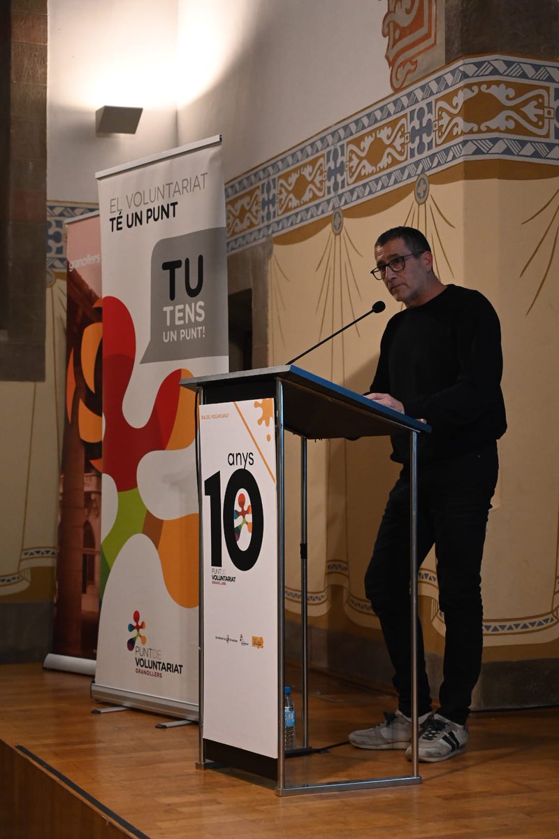 granollers's tweet photo. 🎂Granollers celebra 10 anys del Punt de Voluntariat!
Una seixantena de persones participen en l'acte amb motiu del Dia del Voluntariat a la Sala Tarafa

@voluntariatgra https://t.co/T5TnnXzLv4
