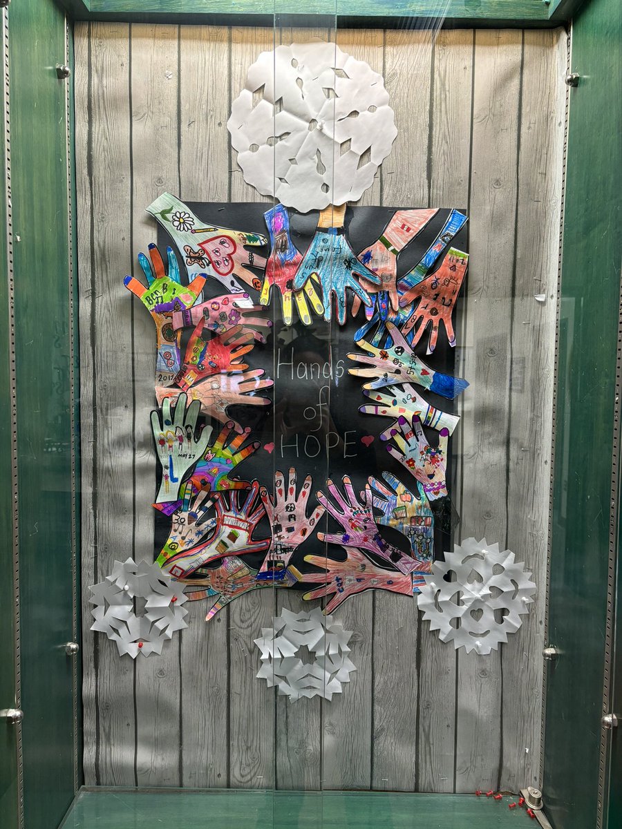 QuakerVillagePS's tweet image. Day 1 of our countdown, getting ready for our Evening of Hope