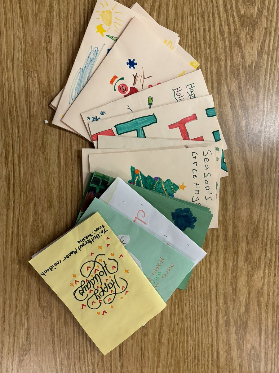 QuakerVillagePS's tweet image. Day 2: Giving Tuesday
Our classes are making cards for our local Senior Home, Butternut Manor.
