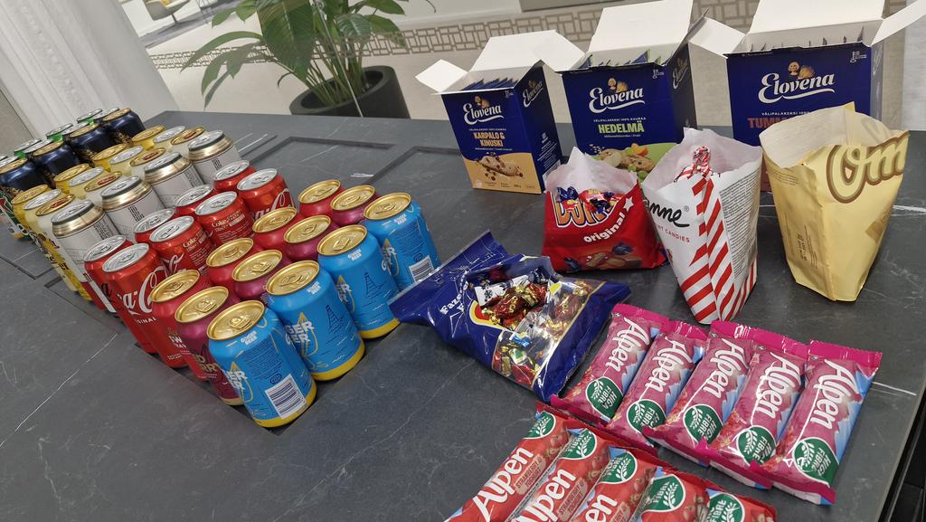 Thank you cloudcity.fi for sponsoring snacks and drinks! #WPHEL #WPFI