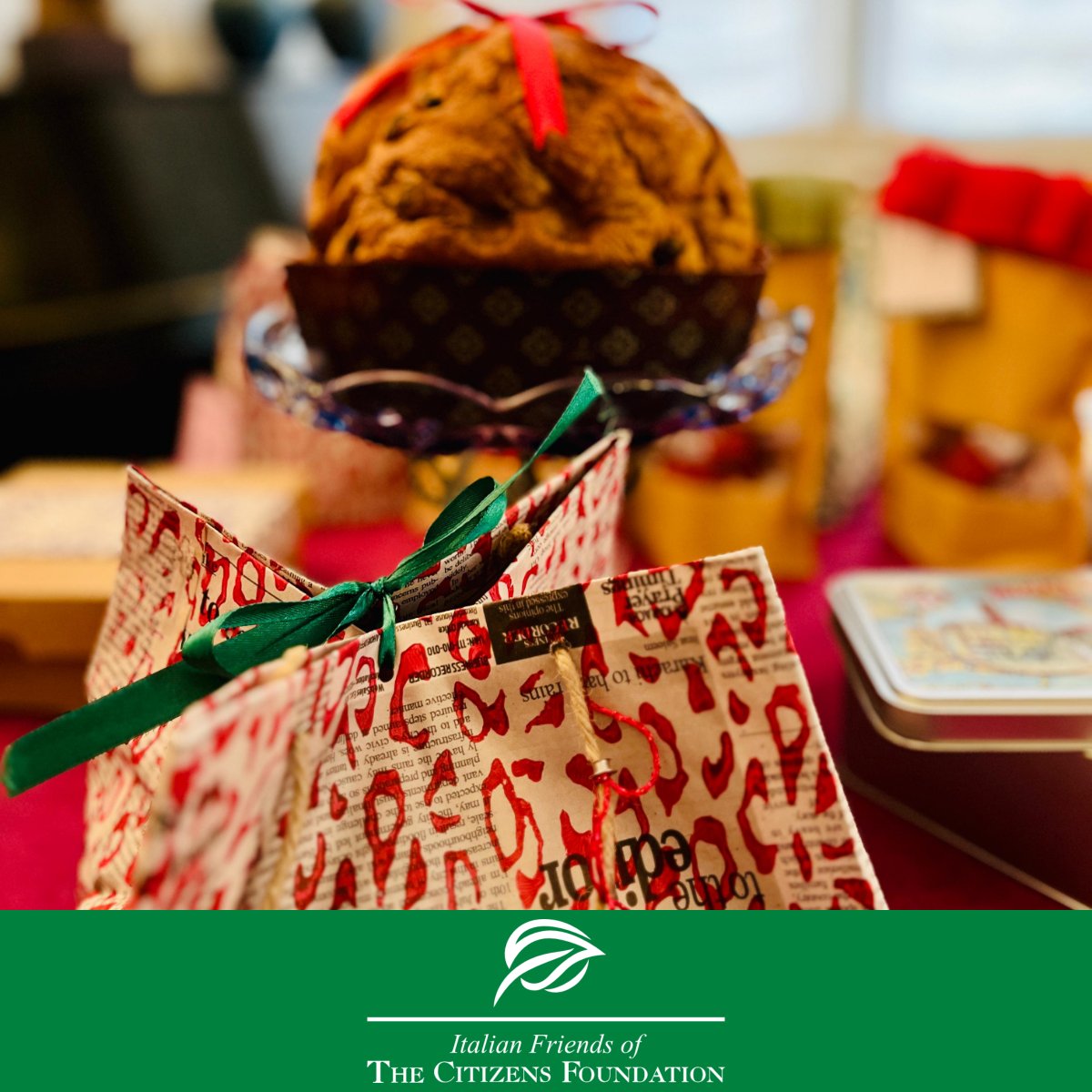 FriendsTCFItaly's tweet photo. 🎄 Celebra il Natale con Italian Friends of TCF 🎄
Quest’anno, rendi le feste ancora più speciali regalando Panettoni Artigianali e Pecan Balls! Ogni acquisto sostiene l’istruzione dei bambini in Pakistan. 
https://t.co/3SbzC5WOmJ https://t.co/ahRoe8bUTO