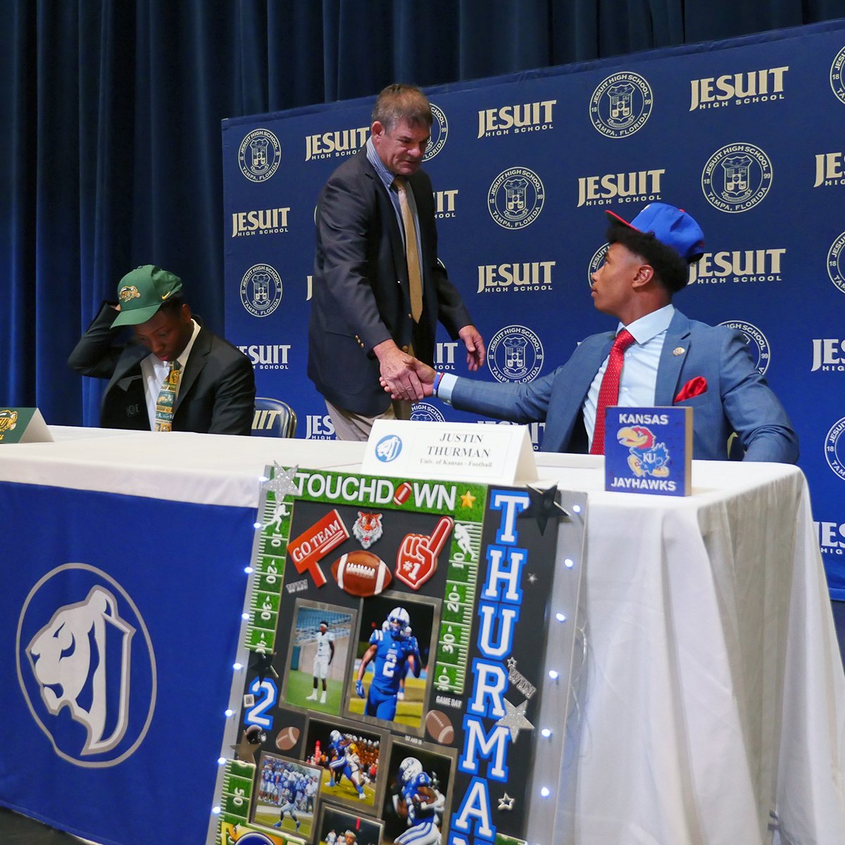 Jesuit Tigers Football tweet media