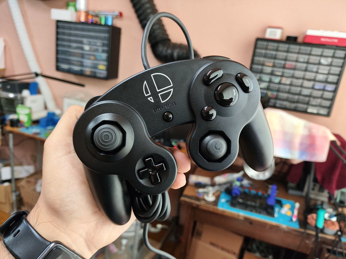 We Paint Those tweet media