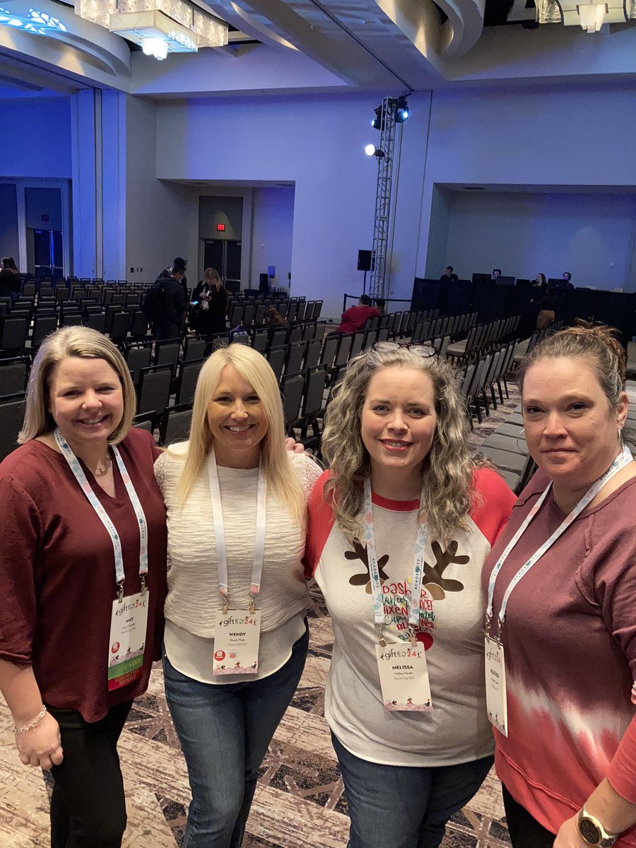 Meeting up with old colleagues! <a href="/TXGifted/">TAGT</a> love these ladies