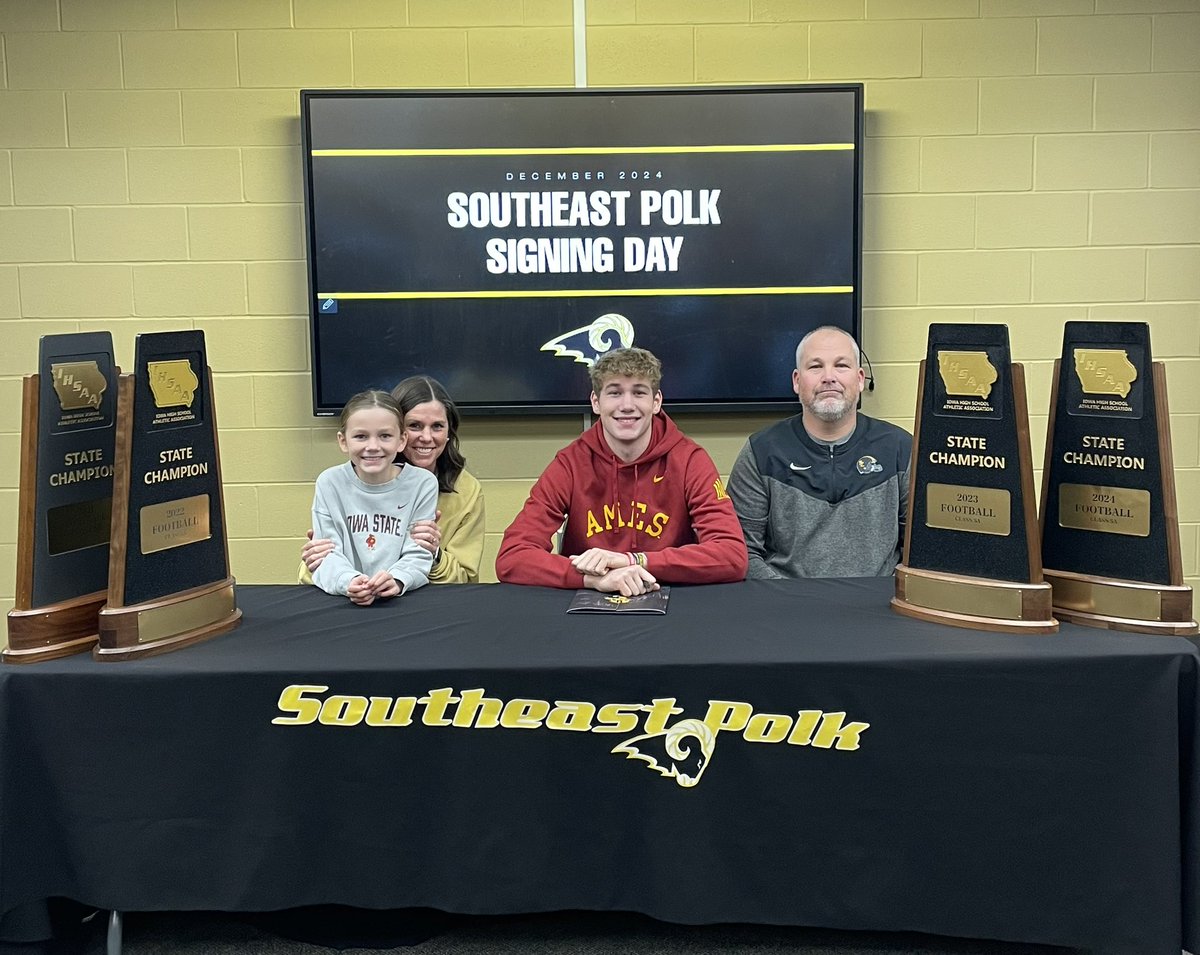 SEP Football tweet media