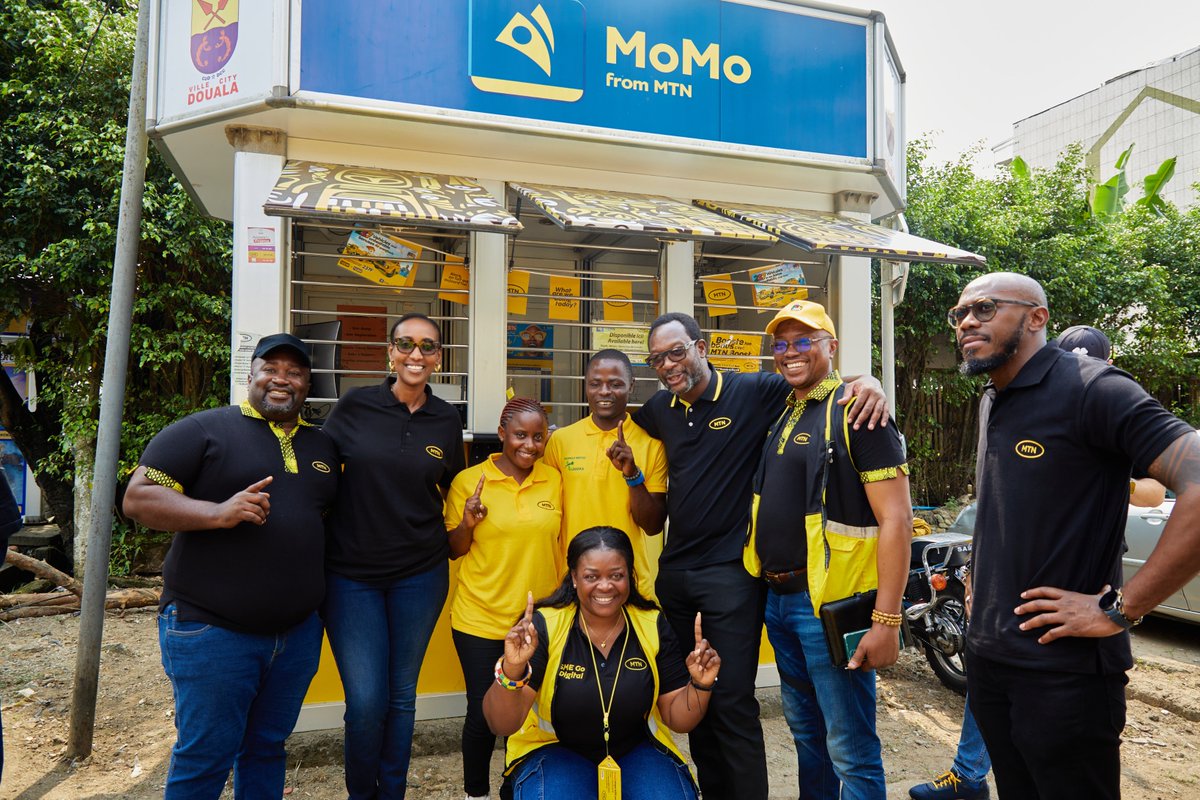 MTNCameroon's tweet image. .@MTNGroup delegation also visited MTN agents in kiosks, @MTNCameroon technical centre, and experienced the #MTN237BOSS end-of-year campaign.
#DoingGoodTogether #DoItSmart #CloseTheGap