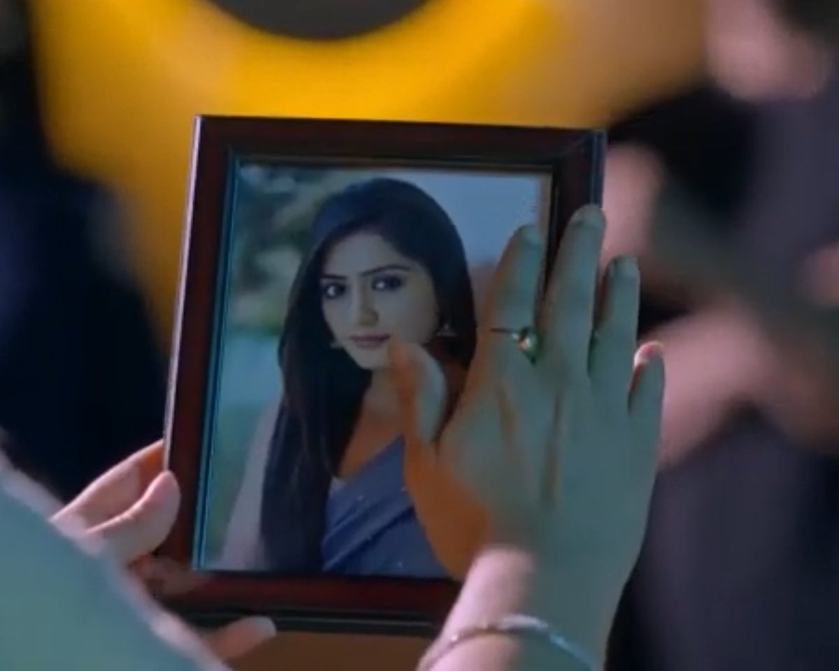 _jugnoo_'s tweet image. 'Ro lain de' stands supreme in my Spotify Wrap. 
Mann! All I did is 'crying' this year 😭

You guys were one of the reasons 🫵
#Vanshaj #Nevika #Neivika 😞💔