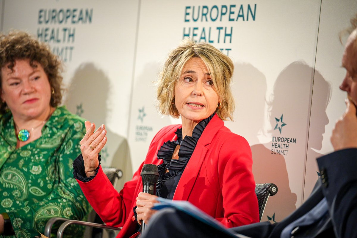 European Business Summits (@ebsummiteurope) on Twitter photo 🇪🇺 While discussing on climate-related health threats with Kurt Vandenberghe, <a href="/LorenaBoix/">Lorena Boix Alonso</a>, Deputy Director-General of <a href="/EU_Health/">EU One Health</a> of the <a href="/EU_Commission/">European Commission</a> stated:
🎙️"During climate emergencies, the most vulnerable are also the most affected, and health systems are already under 🇪🇺 While discussing on climate-related health threats with Kurt Vandenberghe, <a href="/LorenaBoix/">Lorena Boix Alonso</a>, Deputy Director-General of <a href="/EU_Health/">EU One Health</a> of the <a href="/EU_Commission/">European Commission</a> stated:
🎙️"During climate emergencies, the most vulnerable are also the most affected, and health systems are already under
