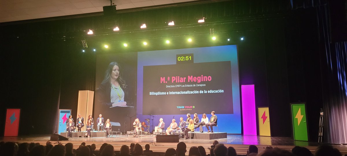 cpilosenlaces's tweet photo. 📷📷 El CPIFP Los Enlaces está presente en el congreso FP Feel Power Aragón 2024, compartiendo nuestra experiencia sobre el bilingüismo y la internacionalización como claves para una formación profesional de calidad y adaptada al mundo global. #FPFeelPower #EducaciónGlobal https://t.co/WyF2fH1BFk