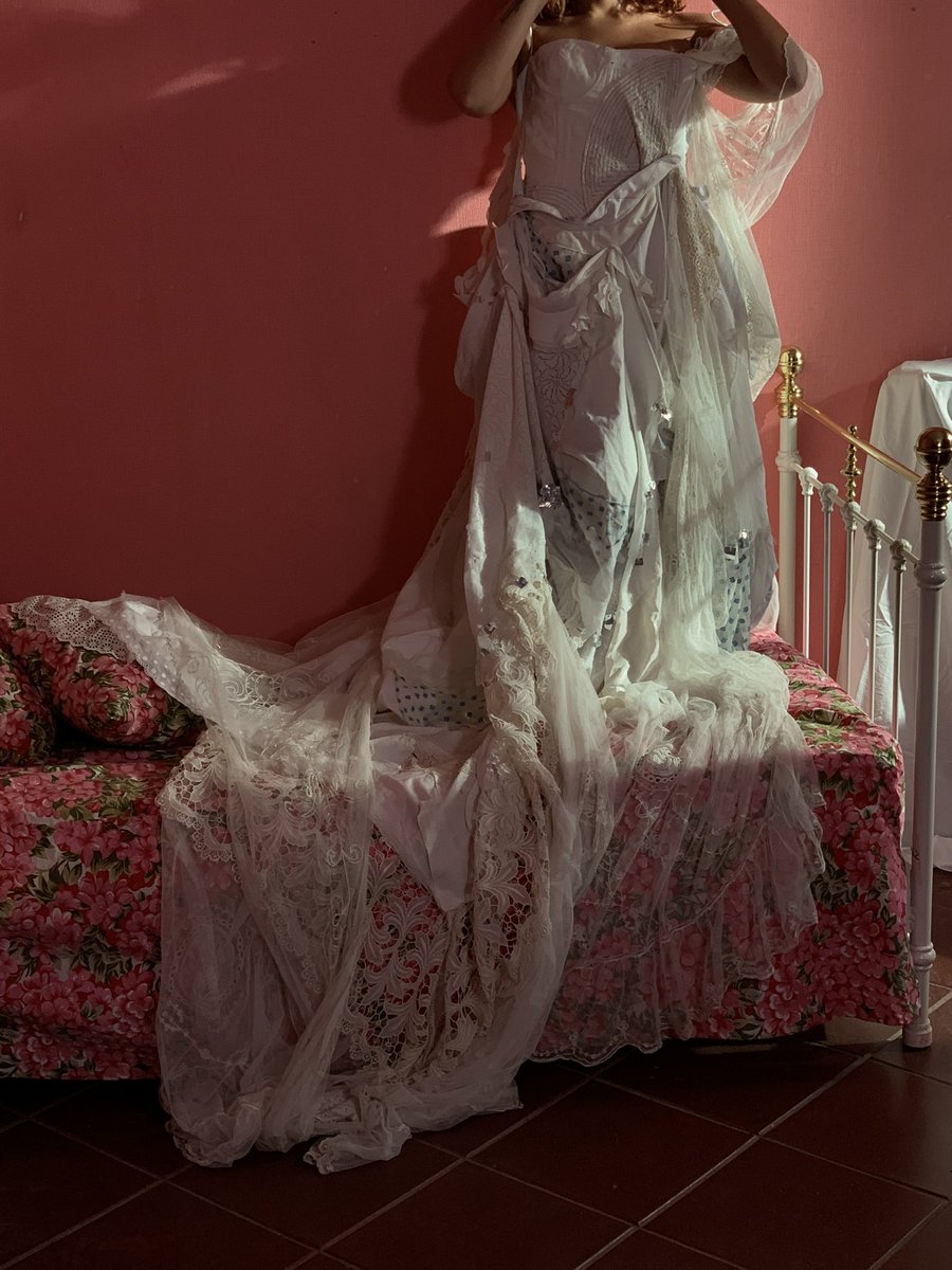 La Nefervivi tweet media