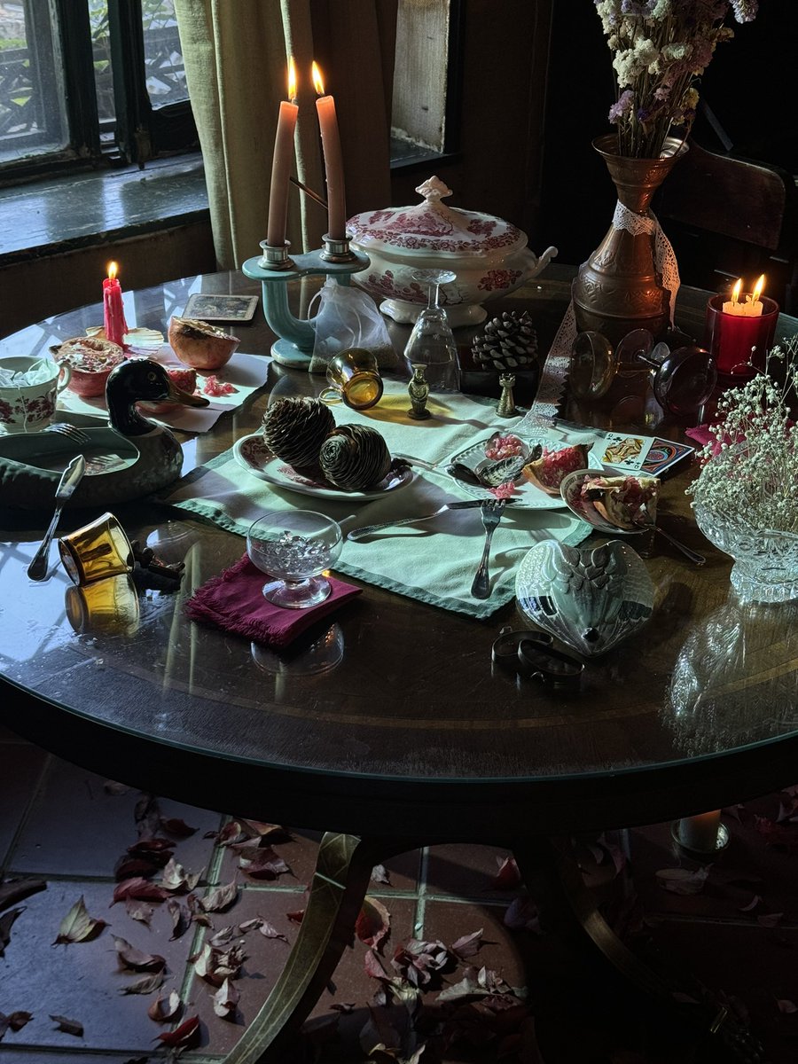 La Nefervivi tweet media