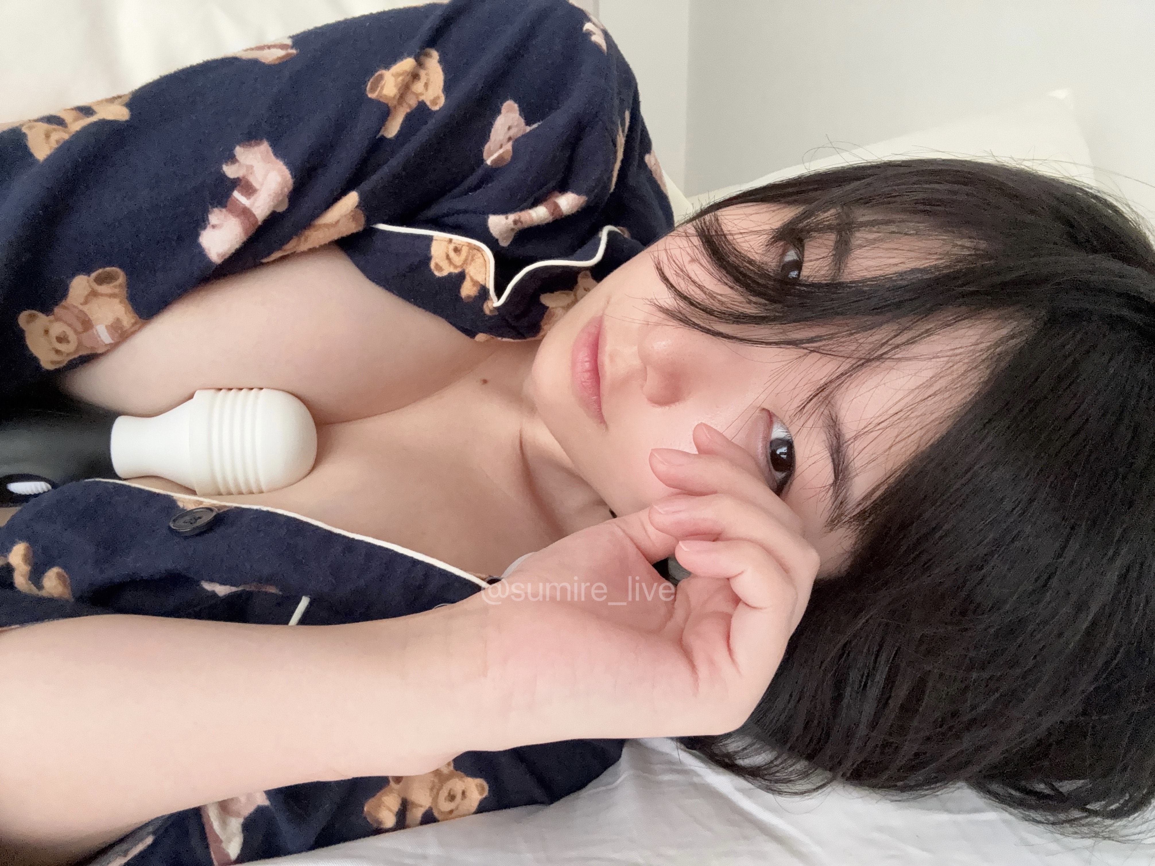 おはよ～｜すみれchさん（@sumire_live）