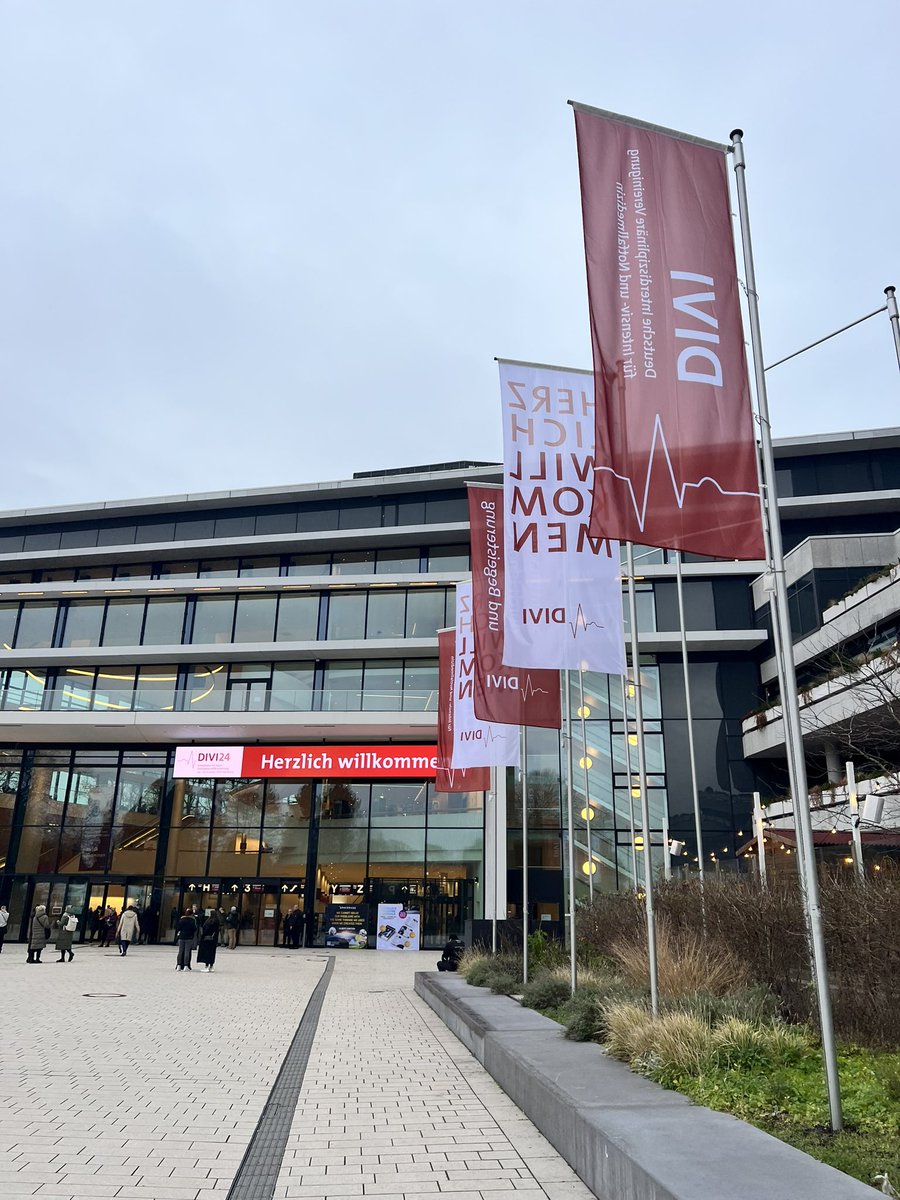 lucy_dames's tweet photo. Honoured to be asked to share the UK’s experience with organ donation and our opt-out legislation at the German Interdisciplinary Association for Intensive Care and Emergency Medicine Congress in Hamburg today. Grateful for the opportunity to contribute! #DIVI2024 https://t.co/nJHHxXjGT6