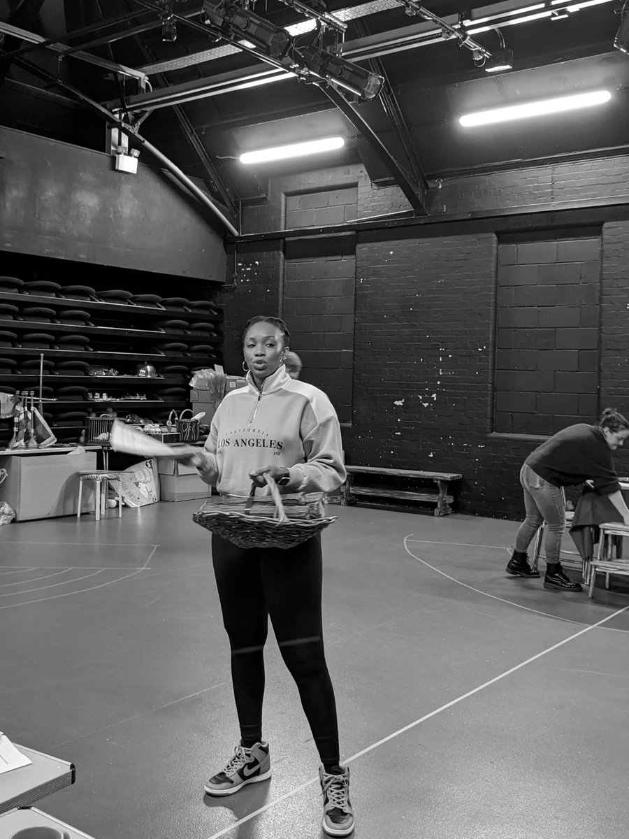 Thehexagon's tweet image. ...and as the Techs do their thing - the wonderful Panto cast have been hard at it in rehearsals.
What a show this will be!
Cinderella runs from Sat 7 Dec to Sun 5 Jan
Tickets Selling Fast....
⏰ whatsonreading.com/cinders

#rdgpanto
@RDGWhatsOn @EventsInReading @CheeselogsRdg