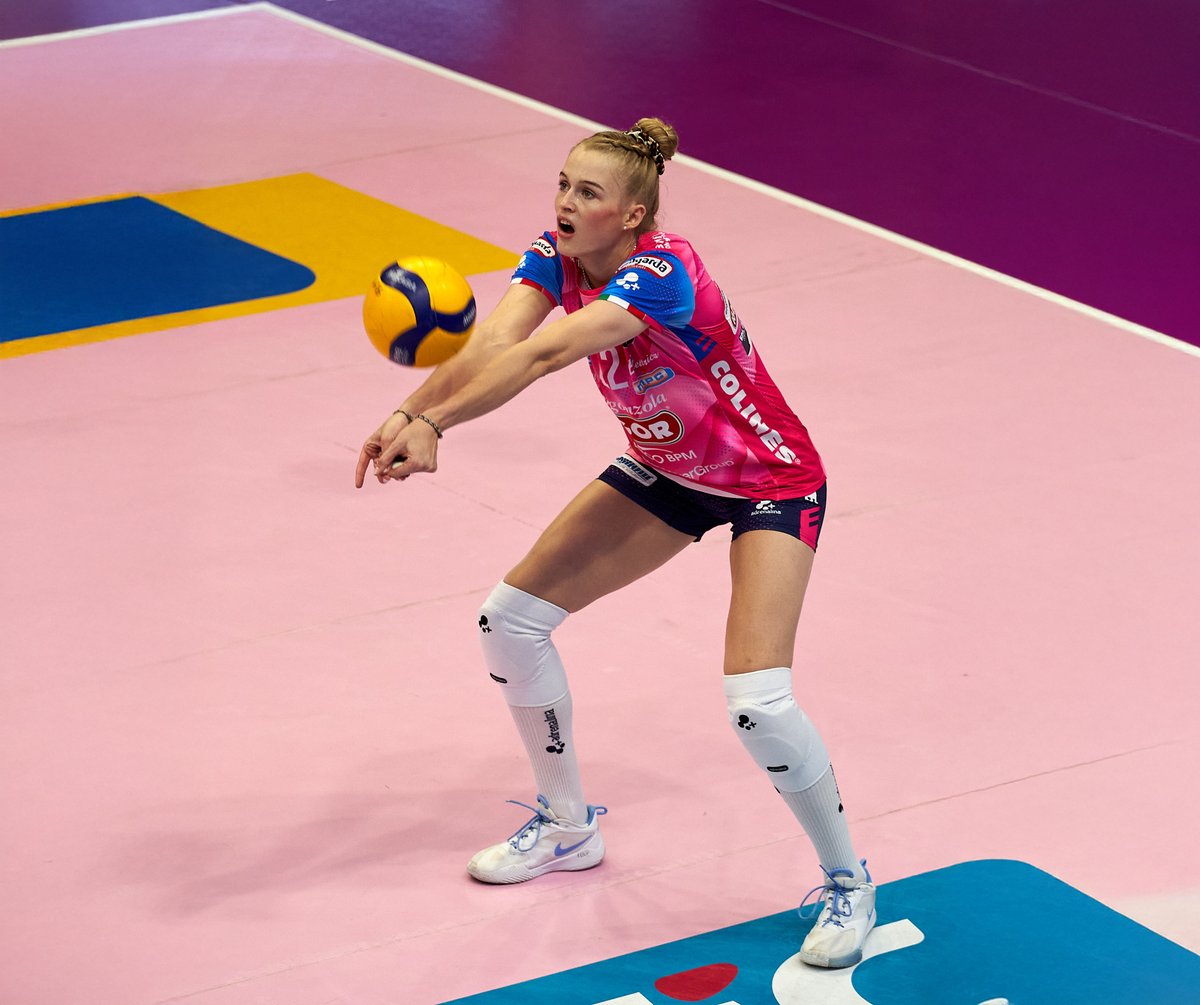 Volleyball_it's tweet image. 🏐🛒 Volley Mercato:  Rumors dalla Turchia. Hanna Orthmann verso il THY?
#volleymercato #A1Tigotà #Novara #THY #VolleyballIT #Pallavolo  #25annionline #Superlega  #volleyballplus
volleyball.it/2024/12/04/not…

scarica l'APP Volleyball.it, per ricevere le notifiche delle news