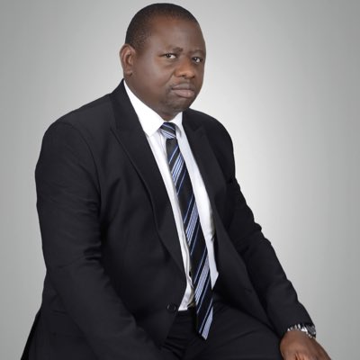 RupertKaimanda's tweet photo. #NewProfilePic https://t.co/mCMKKEinPq