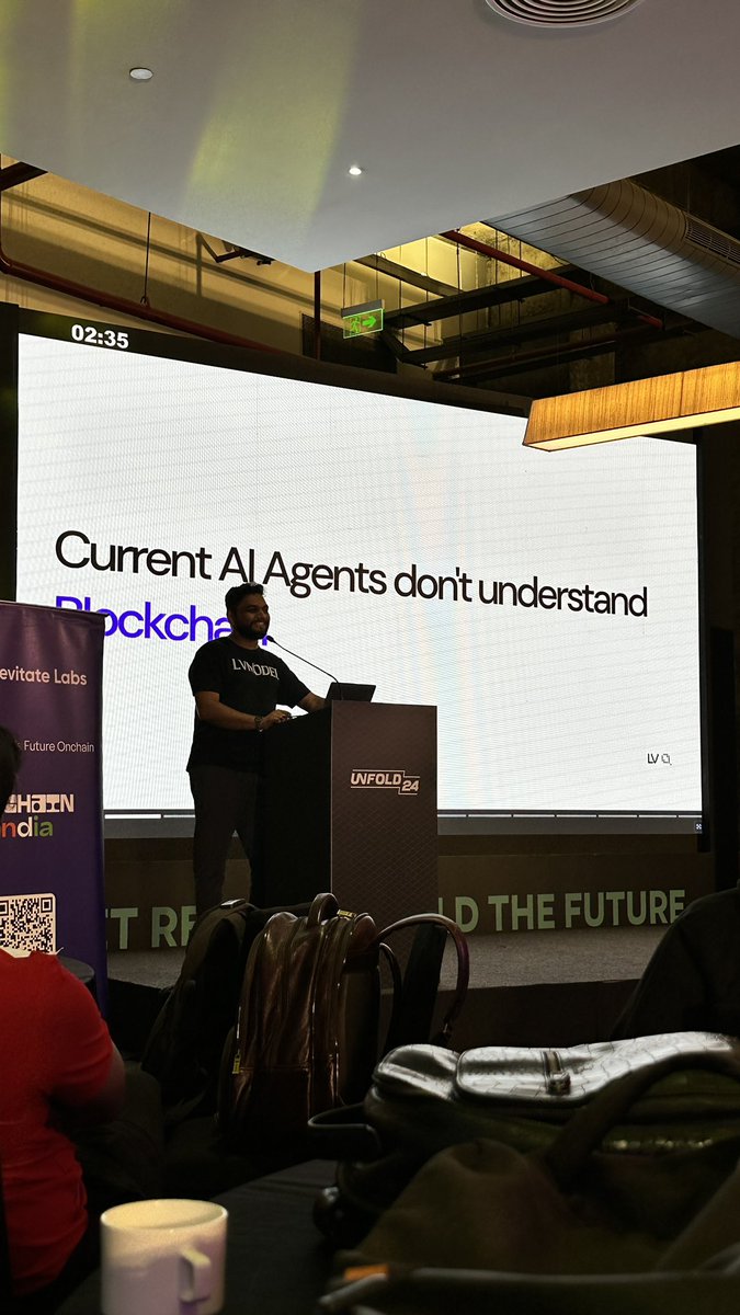 iamvrushal's tweet photo. #AIforBlockchain https://t.co/gcudJgtST7