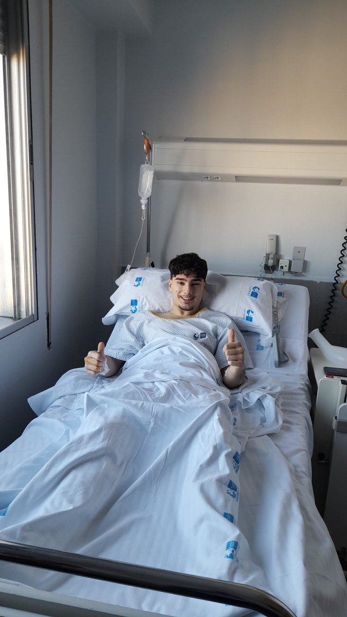 Nos llegan buenas noticias 
La operación de <a href="/yagocorchero/">Yago</a> ha salido bien.
Ahora toca coger fuerzas para recuperarse y a volver pronto q por aquí te estaremos esperando con ganas!
💪💚🖤