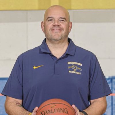 coachNicodemo's tweet photo. #NewProfilePic #season #hoopscoach 🏀🏳️‍🌈 https://t.co/P3AwXczlzQ