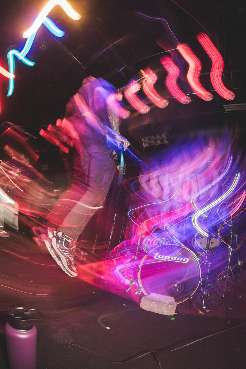 baltic2boardND's tweet image. Just hours away from this crazy show with Quicksand at The Aquarium! We as a band cannot tell you how crazy you’d be if you didn’t show up. BUT YOU’D BE BONKERS! Get your tickets now!
Tickets at Demps, Orange Records, or AquariumFargo.com • DO NOT MISS THIS
📸 @benhoos