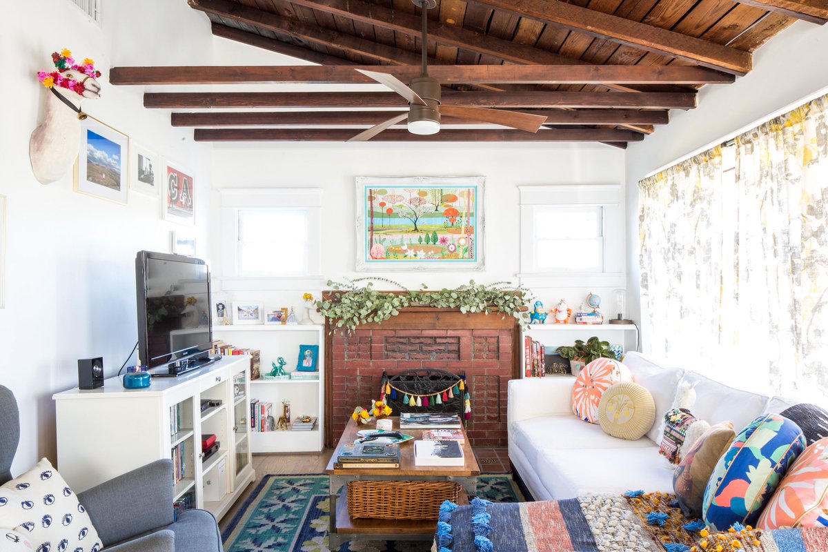 Lizzie Hall Conley tweet media