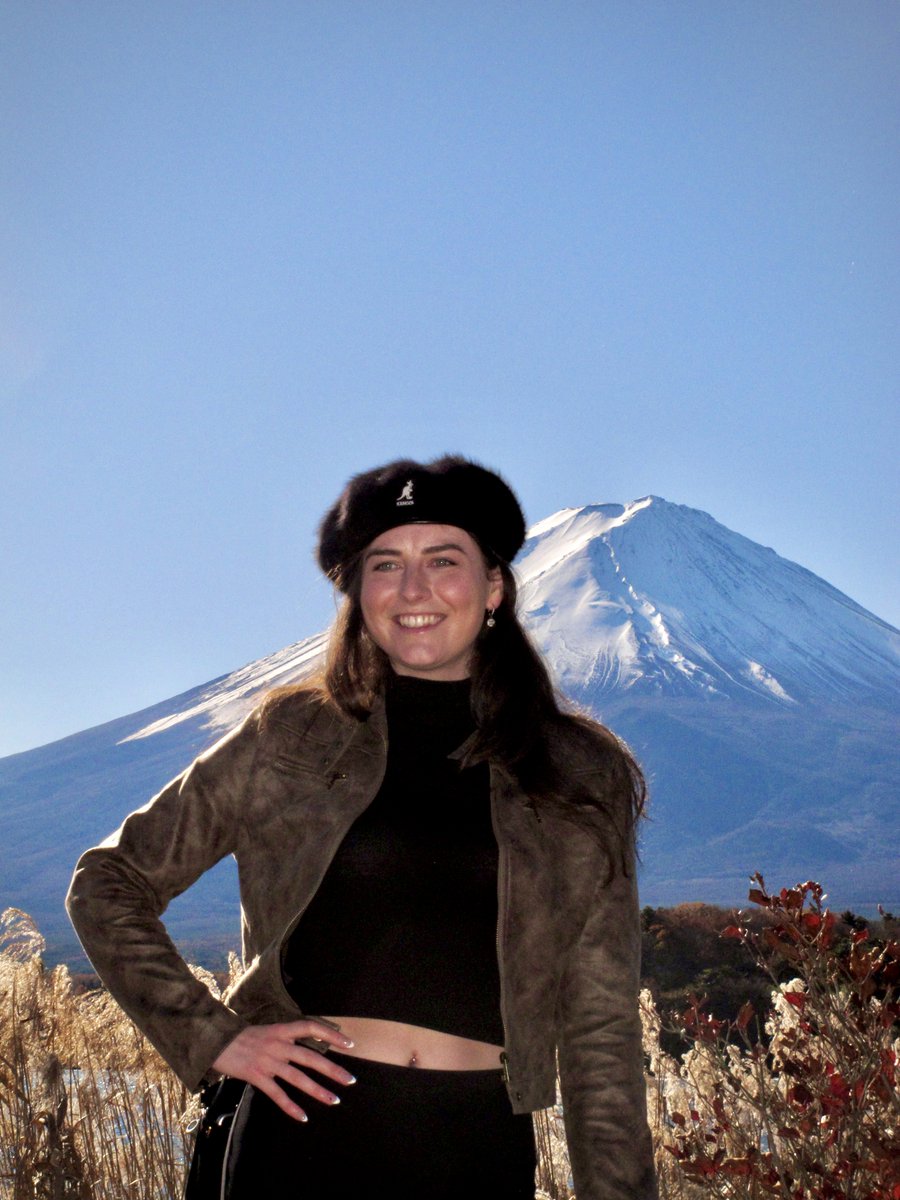 Monash Journalism International Field School (@mfjfieldschool) on Twitter photo Channel 7 journalist Sheri Smith enjoyed perfect blue skies during <a href="/mfjmonash/">Monash's School of Media, Film and Journalism</a> students' visit to Mount Fuji. 📸: Shiyi Wang #monashjournalism #mfj Channel 7 journalist Sheri Smith enjoyed perfect blue skies during <a href="/mfjmonash/">Monash's School of Media, Film and Journalism</a> students' visit to Mount Fuji. 📸: Shiyi Wang #monashjournalism #mfj