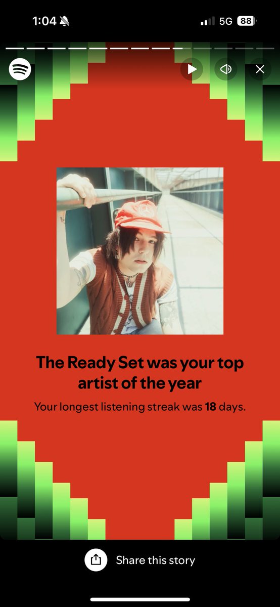 lee is for lesbian tweet media