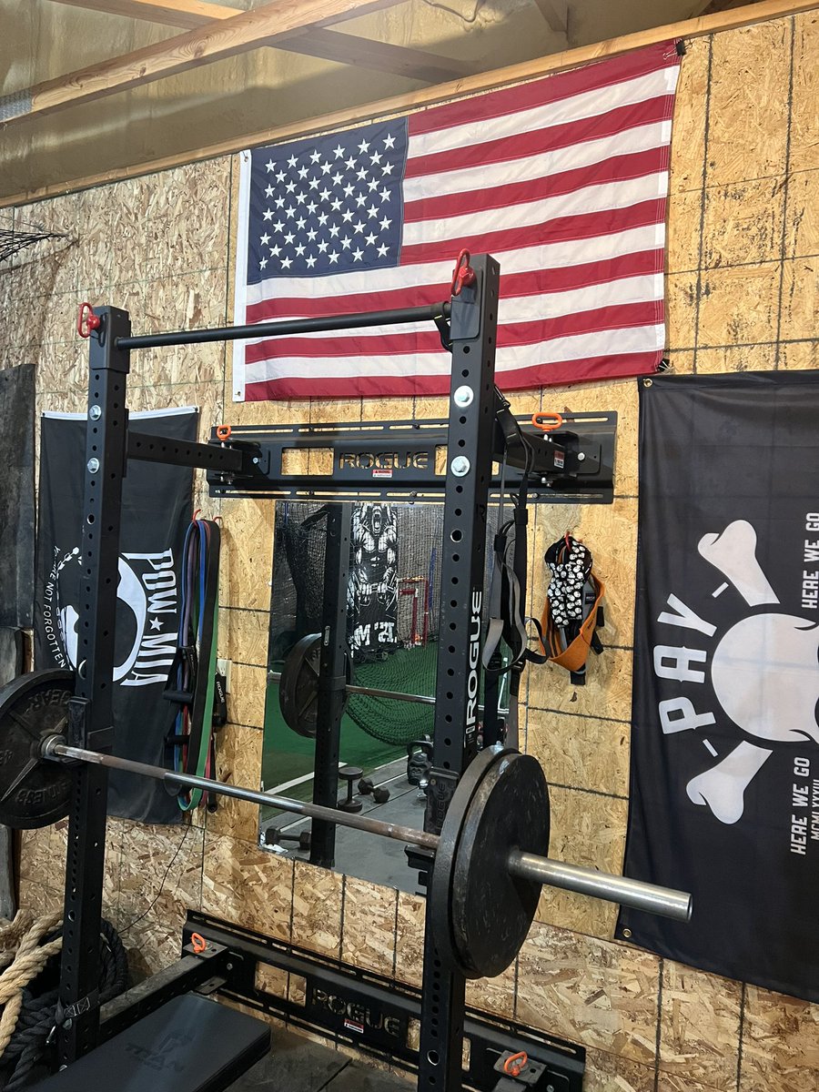 Silverback_S_P's tweet photo. Great day to put the work in. #teamsilverback https://t.co/azteeltPQo