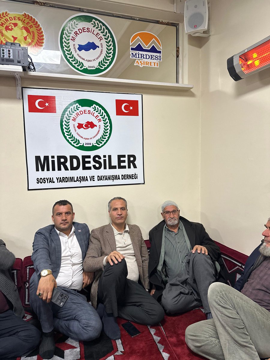 Her Çarşamba olduğu gibi Ramazan Elma başkanlığından haftalık aile toplantısında bir arada bulunduk.