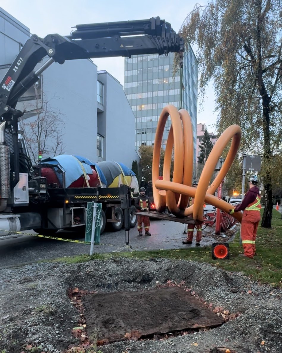 Van_Biennale's tweet photo. John Clement’s JASPER sculpture is on the move!
We wish to thank the @ListelVancouver owners & staff for their long-standing support of this #VanBiennale public art installation over these past many years.
If you have any ideas for a new home for JASPER, please get in touch. https://t.co/7eJ0sB1Umq
