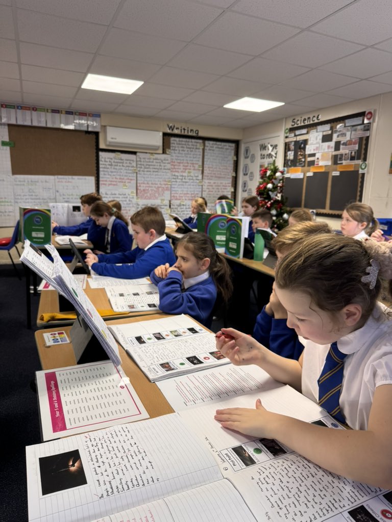 Mr Power tweet media