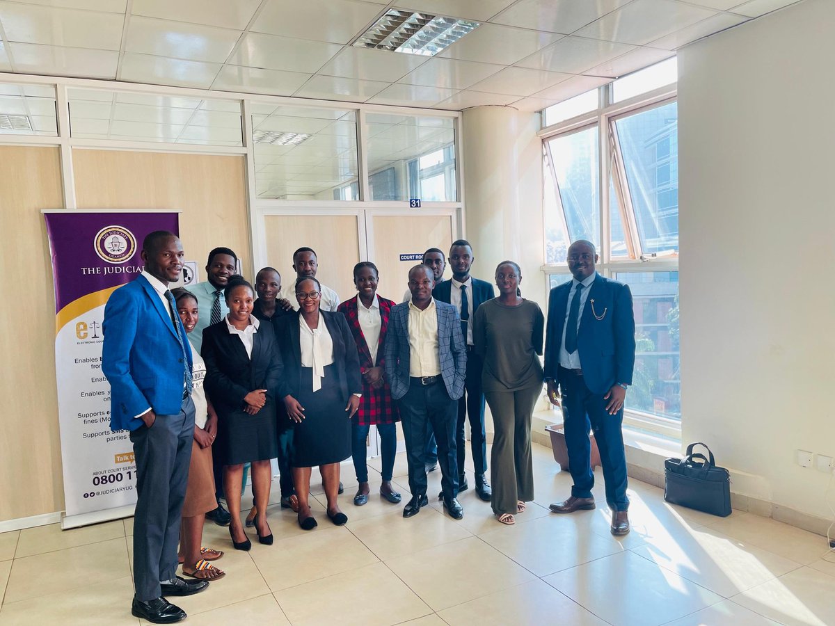 SsonkoArthur's tweet photo. A team of Undeployed Medical Pre interns appeared before the @Highcourt for the mediation to for the deployment of the 1,111 Pre interns. Great thanks to @cehurduganda  for standing with the preinterns. We hope this succeds well soon for the betterment of the poor Ugandans! https://t.co/tGbfx9xmJF