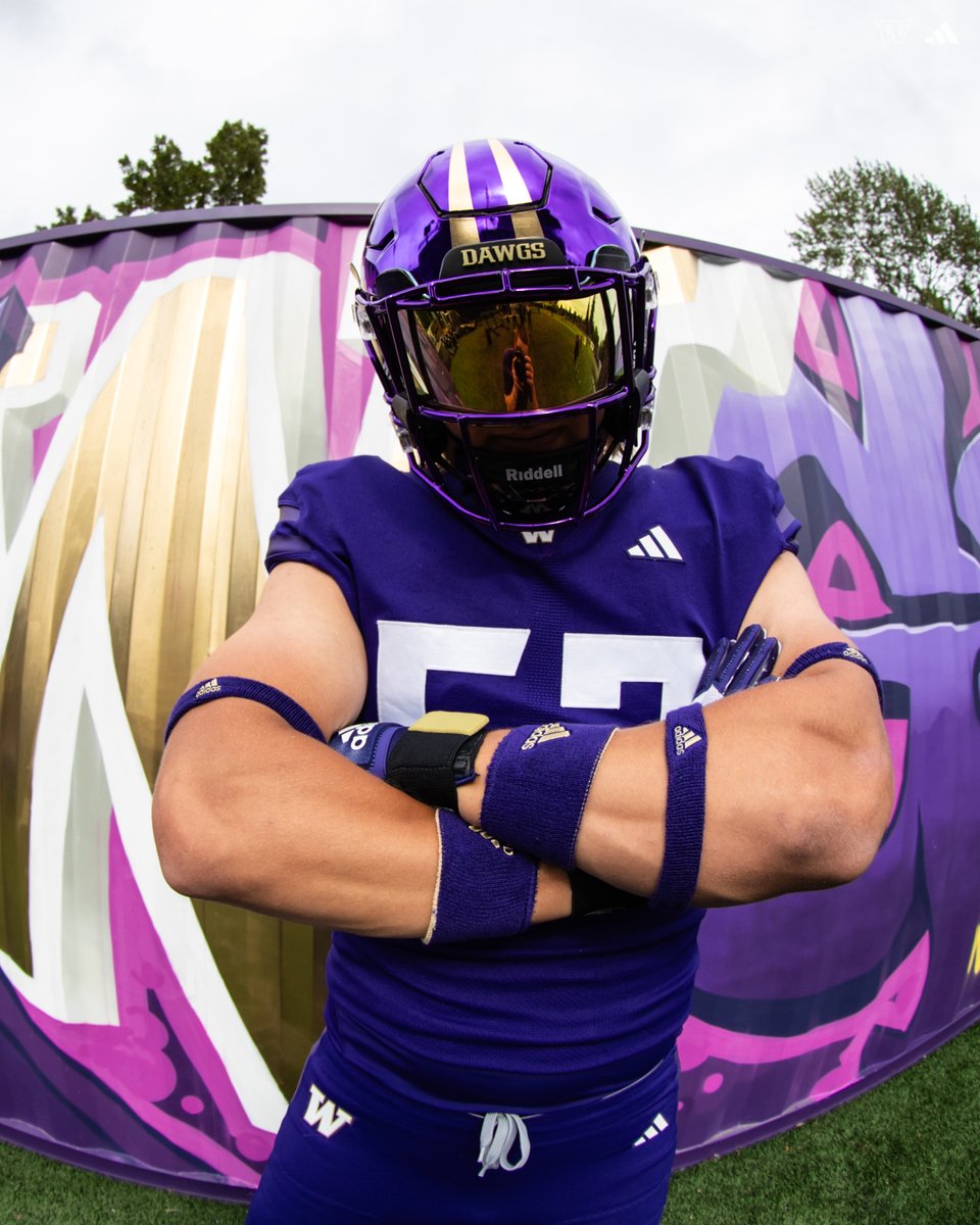 UW_Football's tweet photo. https://t.co/z0Z5QApq4a