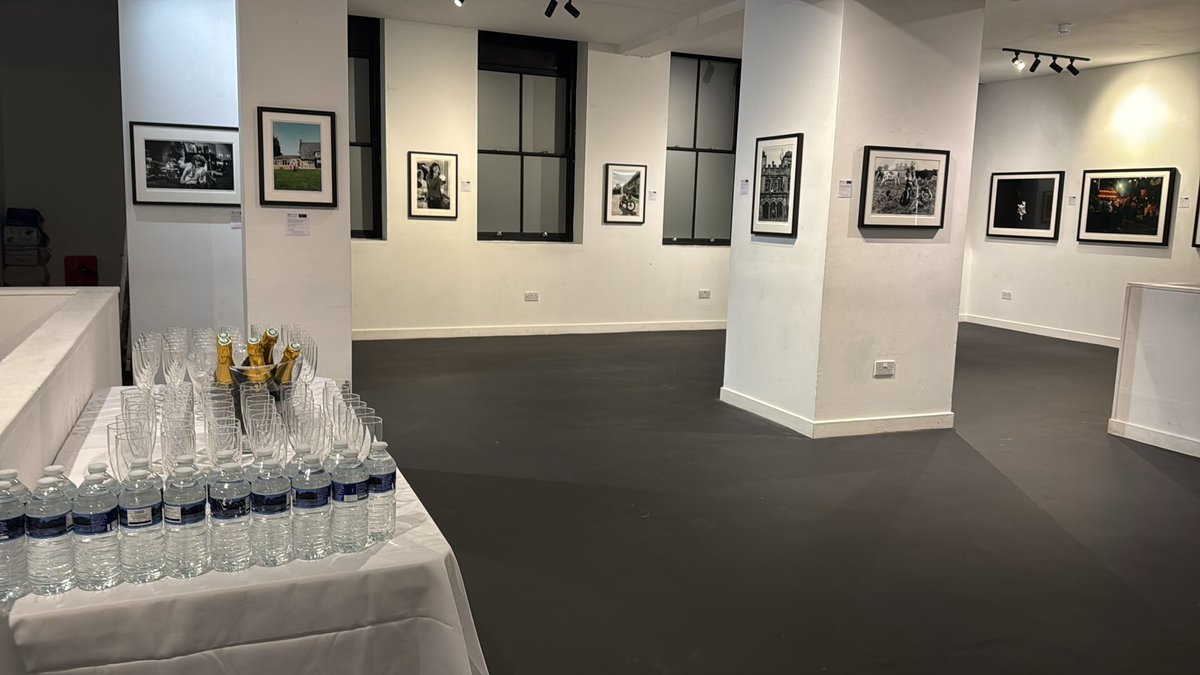 Rock &amp; Roll Photography Exhibition in London Soho today! 📸 New and unseen limited edition prints from Spanish Tony Sanchez, Rolling Stones photographer. Don't miss it! 🎸 #RockAndRoll #Photography #LondonSoho #RollingStones #SpanishTonySanchez #LimitedEditionPrints
#SpanishTony