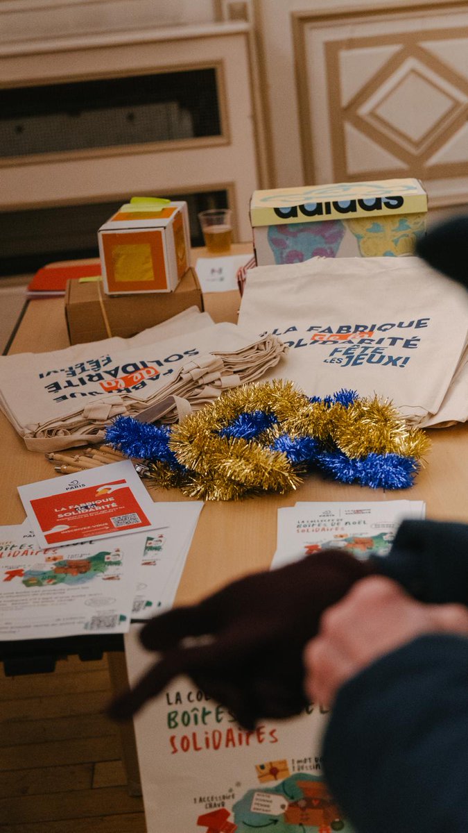 Lundi 2 décembre, <a href="/Paris/">Paris</a> a lancé son plan hiver à la <a href="/mairie18paris/">Mairie 18 Paris</a> ! La Ville, en partenariat avec les associations, se mobilise pour augmenter la distribution du nombre de repas chauds et créer des places d'hébergement. C'est avec détermination que nous lançons ce plan hiver !