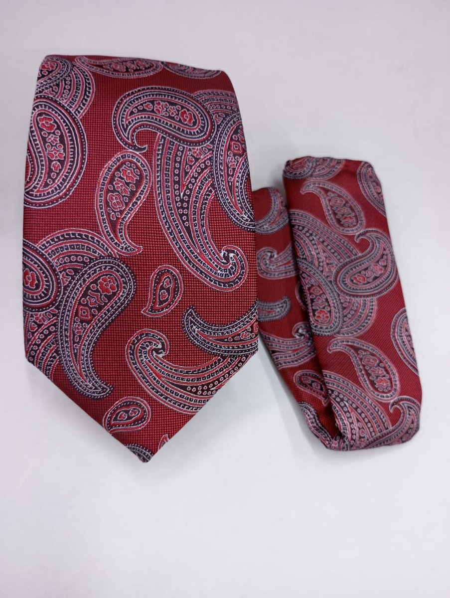 BeralaG's tweet photo. @methumuhia Mhesh, kuna mali apa ukiwa kwa official duties. Call 0114661595 to order. https://t.co/OS6fo87HQP