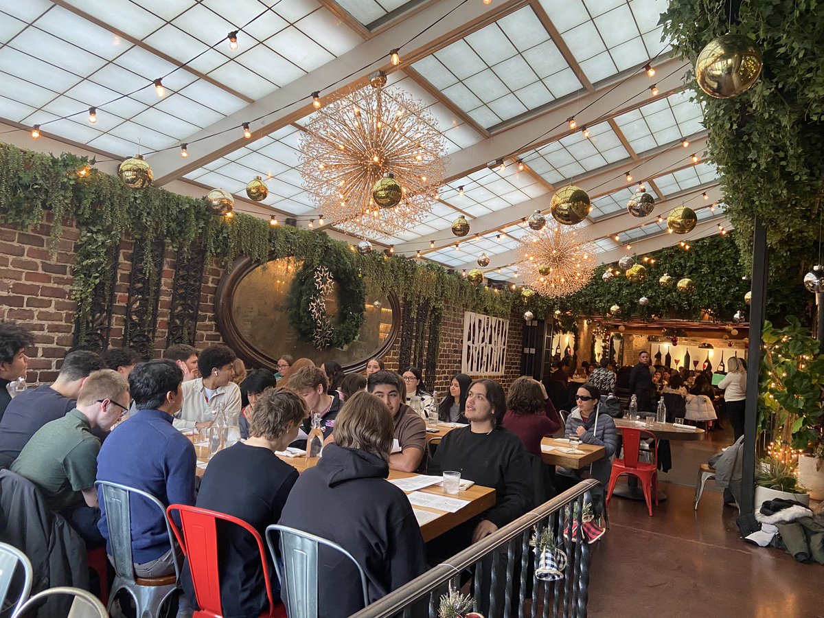 Michelle de la Vega tweet media