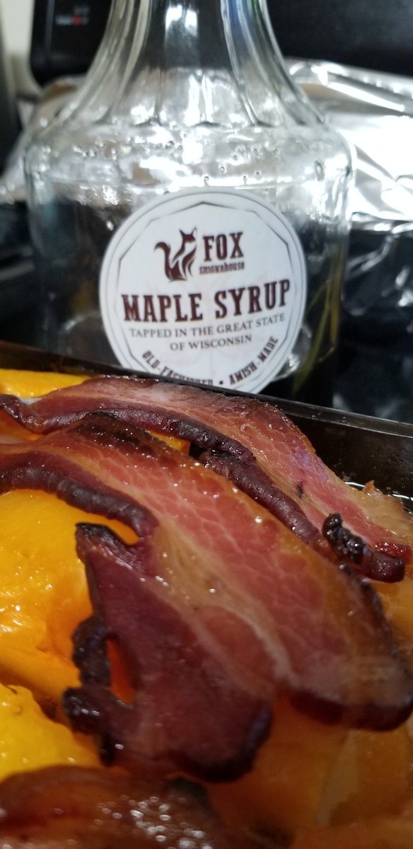 FoxSmokehouse's tweet photo. @gracecharisxo https://t.co/X4TzGfNFt1