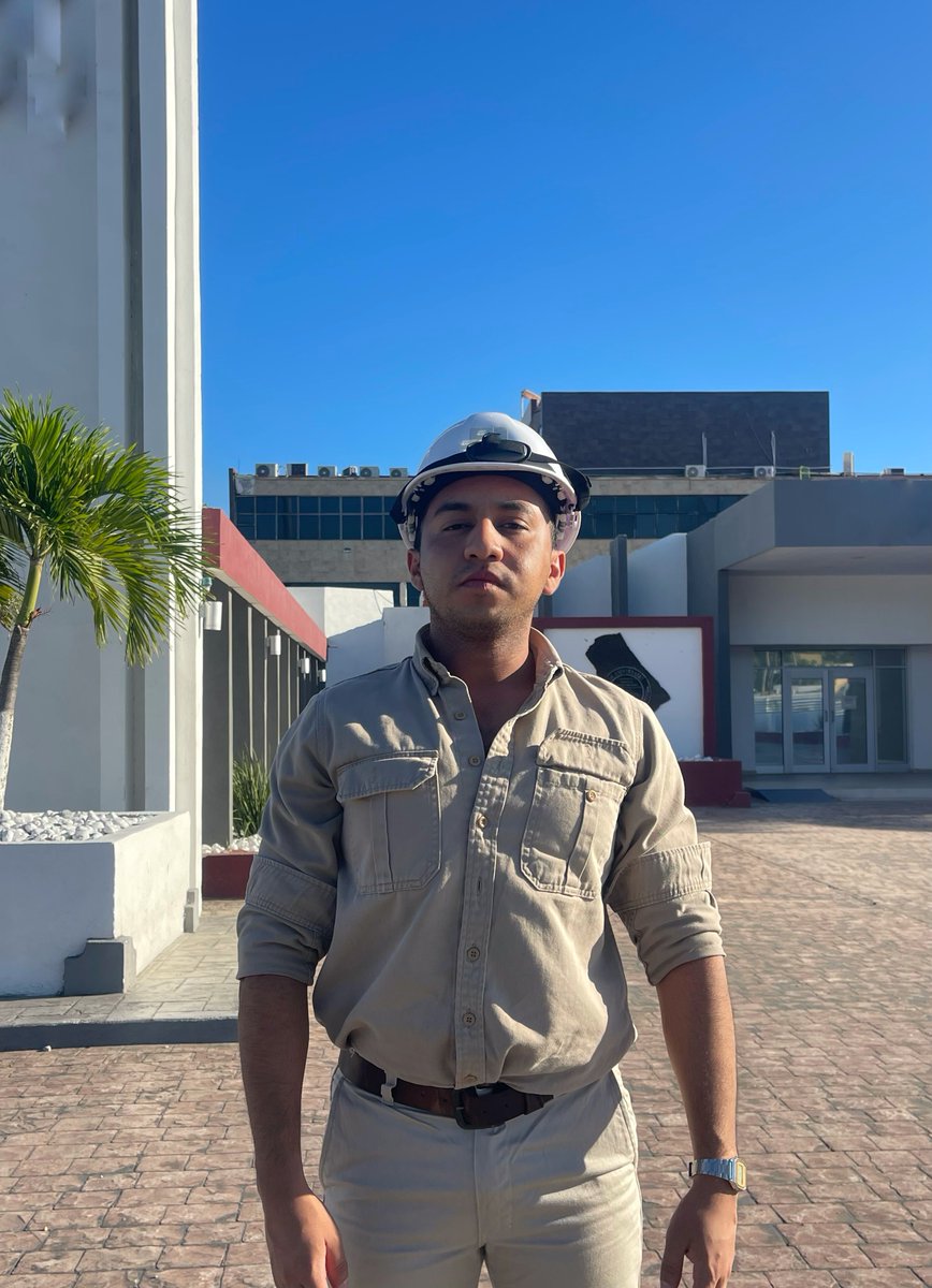 soylalitorcdo's tweet photo. En el jale / Con mi compa👷🏼‍♂️💦

https://t.co/UkVYPV6aVY

@lalitorcdo • @Palit0delPan https://t.co/PVvtUmEZty
