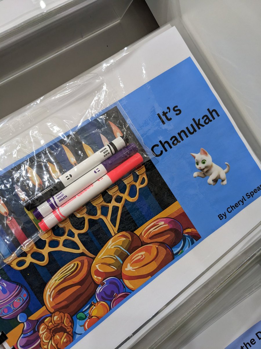Our newest vendor Finn the Kitty has arrived just in time for the #HOLIdays. These #adorable #books will keep the littles busy and preoccupied. You will enjoy all the #adventures that Finn goes on.

Maker's Market is located at 3069 Dundas St W #Toronto. Open daily 11 to 6.