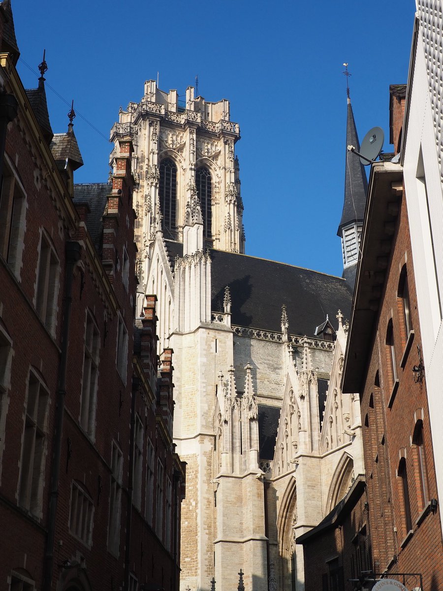 Mechelen: 7/10

Mechelen is not a very well known city due to its proximity to Antwerp, Brussels and Leuven. Like most cities across Belgium, Mechelen is incredibly rich in history and architecture, as well as being an intellectual and religious center. The city even became the