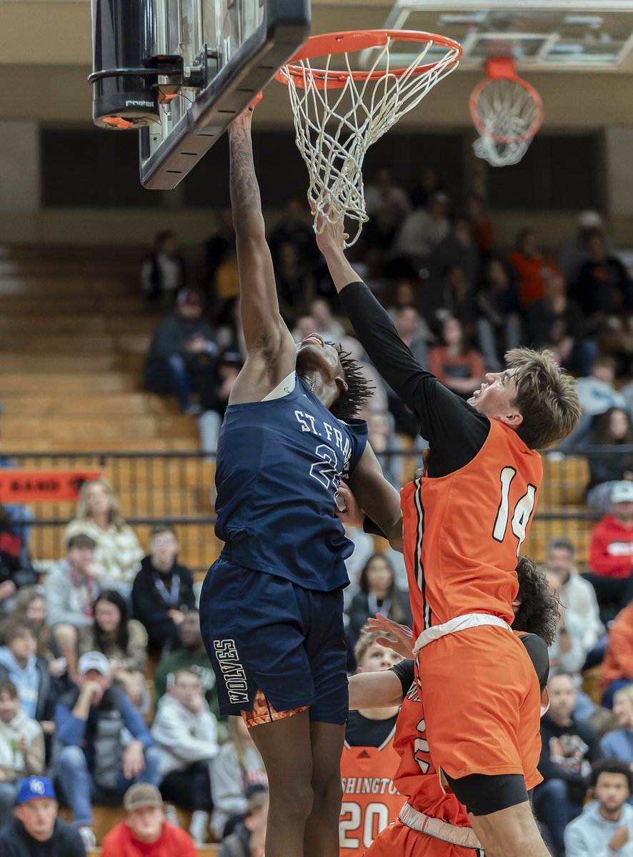 <a href="/OMarionHarvey8/">O’Marion Harvey</a> see game action shots <a href="/Maxpreps/">MaxPreps</a>.com