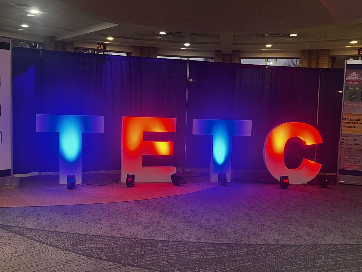 Coach Jones tweet media