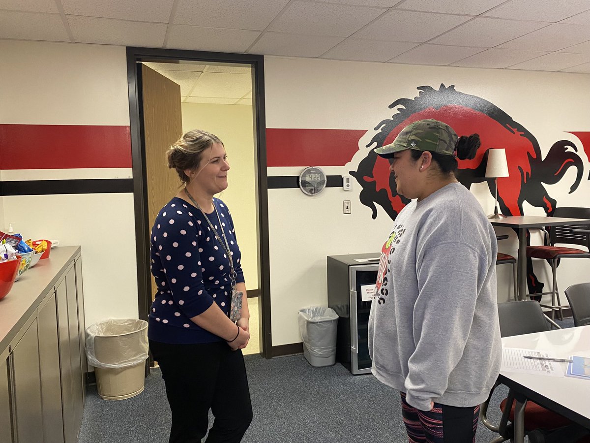 Grateful for Brenda Ward and her collaboration on a brain-aligned series that supports multilingual learners!   Yesterday we highlighted was to support ML’s during a Brain Smart Start.  Key take aways we’re visual supports and integrating these activities with Academics! #LSC_AEN