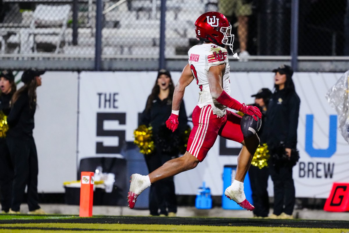 SnowdenSmith's tweet image. Blessed, Year 2. 

#GoUtes #UBOYZ