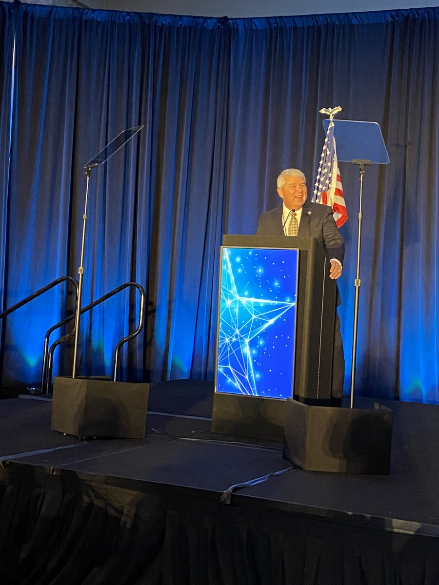 The TWC Exec Director, Ed Serna welcomes us to the 27th Annual Texas Workforce Conference at the beautiful Gaylord Texan in Grapevine.  We connect job seekers to training by building bridges and fostering partnerships with Texas educators and industry sectors. #texasworkforce