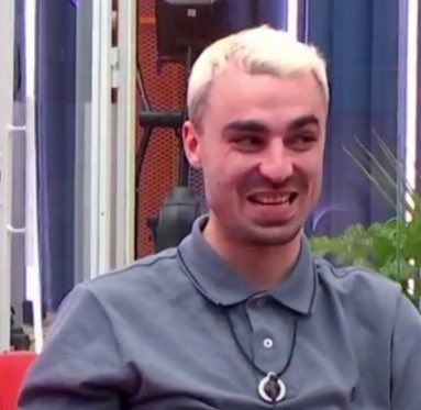 soofrito's tweet photo. Lo de que esto sea finalista, por encima de Daniela, Vanessa o incluso Laura, me deja perplejo

#GH4D https://t.co/zUwM7mTOC3