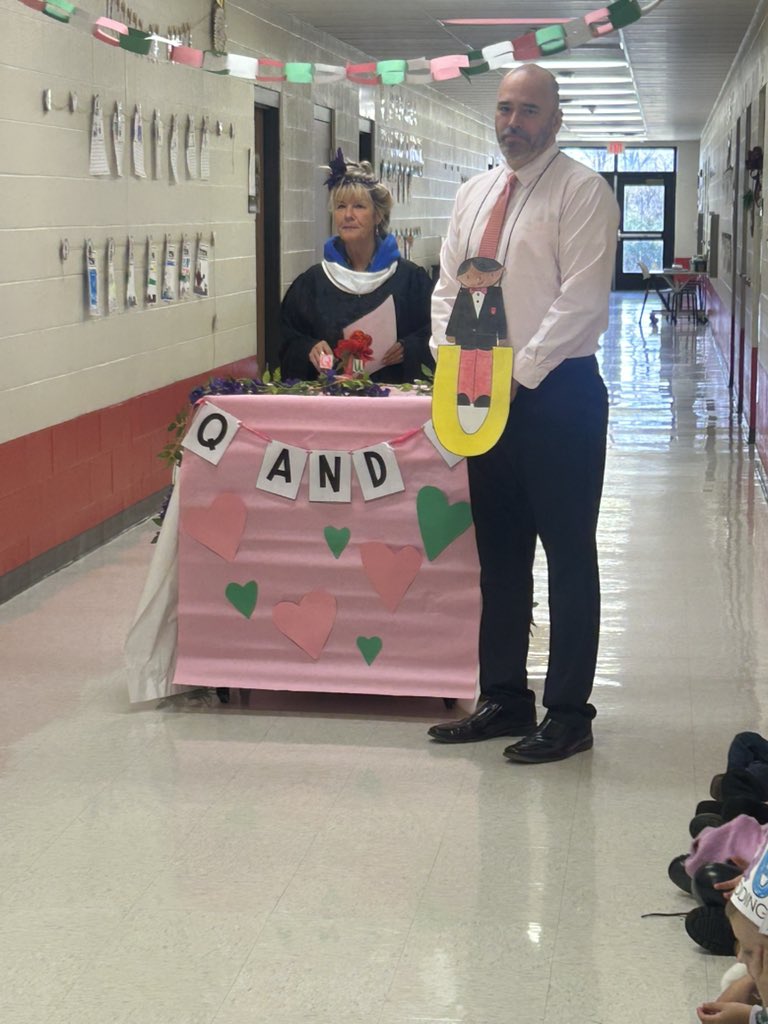 Mrs. Bowen’s Kinder Crew tweet media