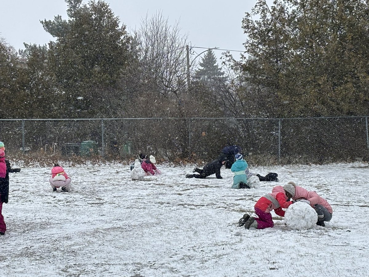 It’s SNOW fun out here!  #TogetherisBetter #snowstorm <a href="/alcdsb/">ALCDSB</a>